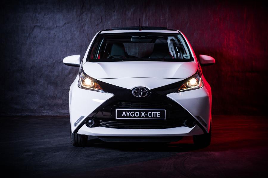  Toyota Aygo x-cite 5-Door 2017 года  (ZA) (фото 12 из 20)